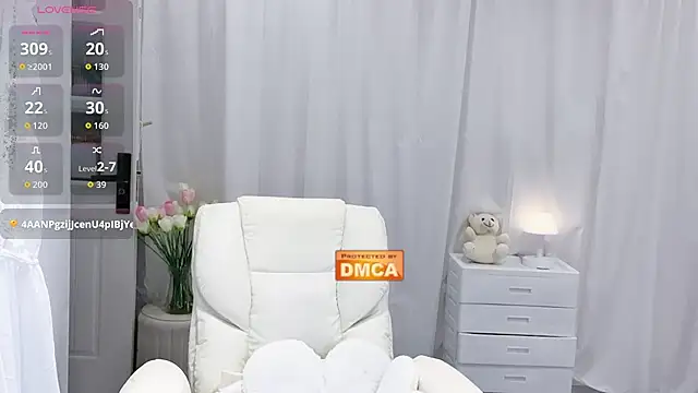 Snapshot of Nabi518- chatting on November 8, 7:30 am Nabi518- online show from November 8, 7:30 am