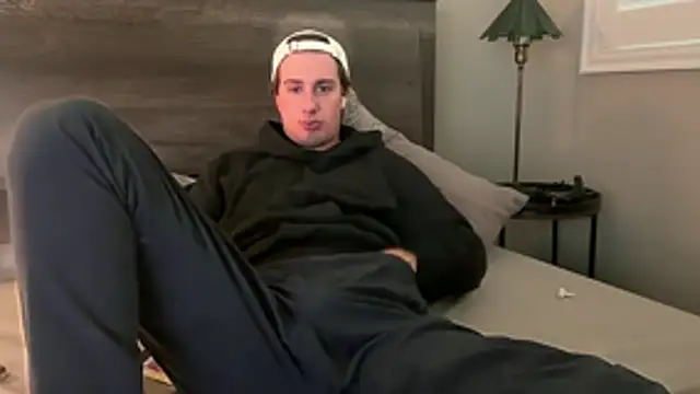 Snapshot of Matttsohot chatting on November 10, 2:05 pm Matttsohot online show from November 10, 2:05 pm