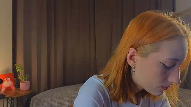 Snapshot of MaryroseRoeder chatting on November 7, 2:55 am MaryroseRoeder online show from November 7, 2:55 am