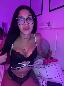 realjessappeal online show from October 4, 9:35 pm