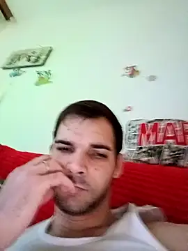 Snapshot of Michael9134 chatting on December 22, 6:32 am Michael9134 online show from December 22, 6:32 am