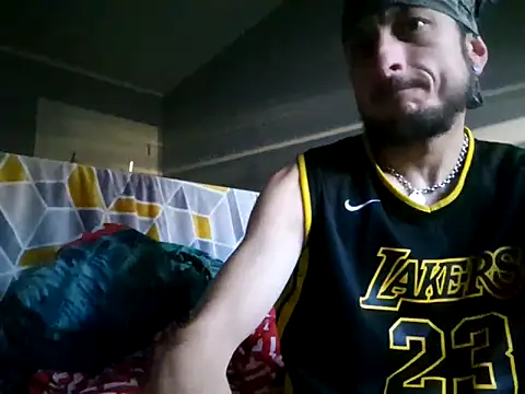 Snapshot of MODEST11_MMiILOO_AMARO chatting on October 22, 8:36 am MODEST11 MMiILOO AMARO online show from October 22, 8:36 am