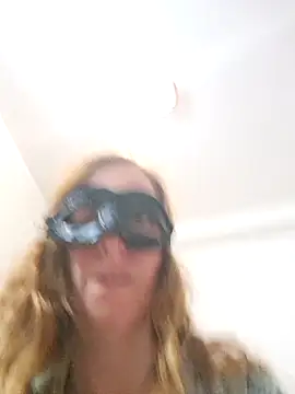 Snapshot of Margarita2500 chatting on October 19, 5:24 pm Margarita2500 online show from October 19, 5:24 pm