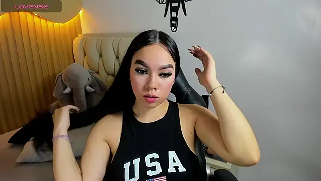 Snapshot of MOLLYSPENCER1 chatting on July 4, 6:58 pm MOLLYSPENCER1 online show from July 4, 6:58 pm