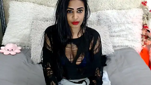 indianchic89 online show from May 5, 10:07 pm