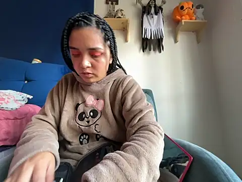 amanne misa online show from October 7, 8:39 pm