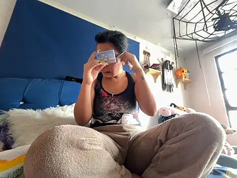 amanne misa online show from October 30, 5:57 pm