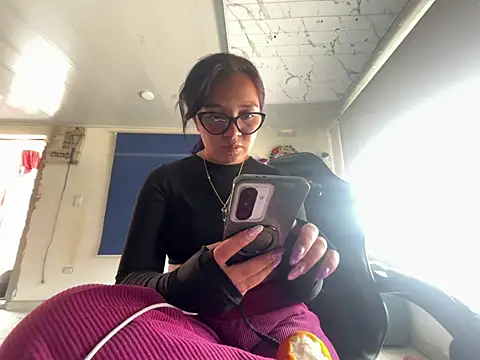 amanne misa online show from February 10, 5:28 pm