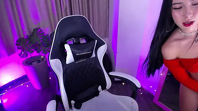 Snapshot of athenea_fox chatting on October 20, 7:25 pm athenea fox online show from October 20, 7:25 pm