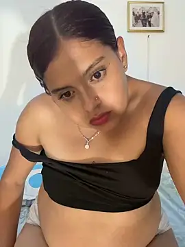 Snapshot of sbanna_valle_ chatting on May 15, 12:17 am sbanna valle online show from May 15, 12:17 am