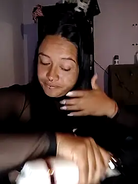 -Mia1 online show from September 15, 1:55 pm