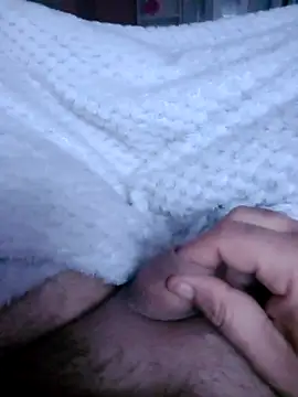 bajoderx585Oregano online show from November 23, 6:35 am