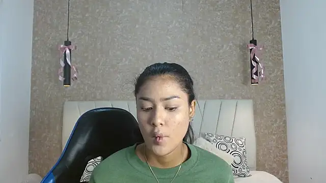 babilett online show from October 15, 11:43 am