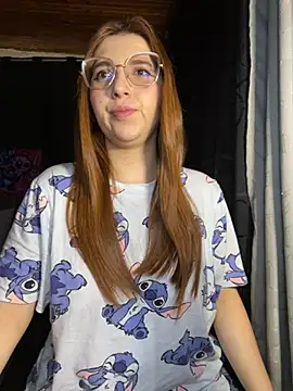 CoraVibes online show from January 12, 12:10 pm