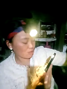 bany-xx online show from November 18, 9:14 am