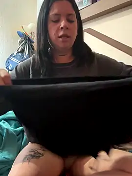 Snapshot of LaGueraDelMar chatting on October 30, 5:46 pm LaGueraDelMar online show from October 30, 5:46 pm