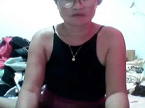 nathalie0045 online show from September 14, 3:05 am