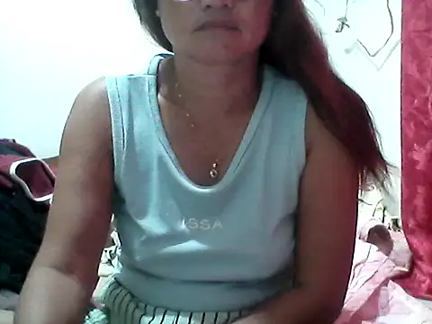 nathalie0045 online show from September 14, 9:36 pm