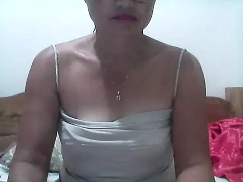 nathalie0045 online show from March 11, 10:10 am