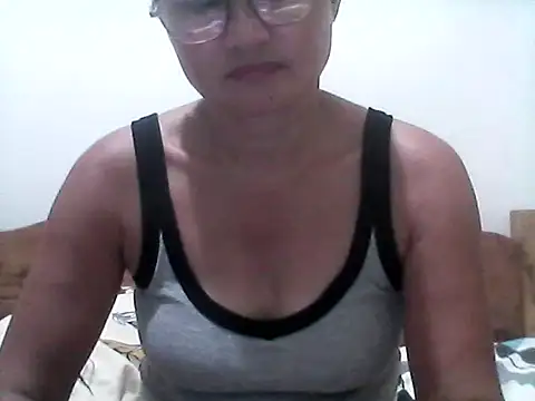 nathalie0045 online show from May 23, 9:24 am