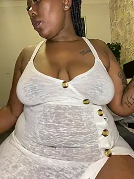 fatpussydallx online show from April 29, 2:48 am