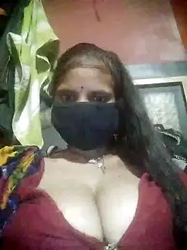 Snapshot of Jyoti_chauhan chatting on September 19, 3:24 pm Jyoti chauhan online show from September 19, 3:24 pm