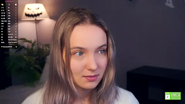 HongTomczak online show from November 11, 7:41 am