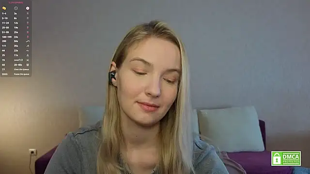 HongTomczak online show from July 8, 6:29 am