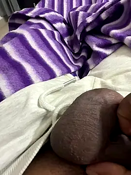 Honeyxoxx online show from December 22, 7:11 pm