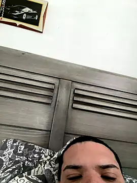 Snapshot of YadielPublic chatting on September 20, 4:41 pm YadielPublic online show from September 20, 4:41 pm