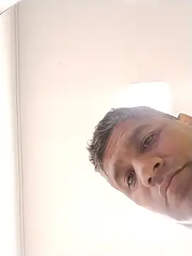 danigarci2307 online show from November 14, 8:40 pm