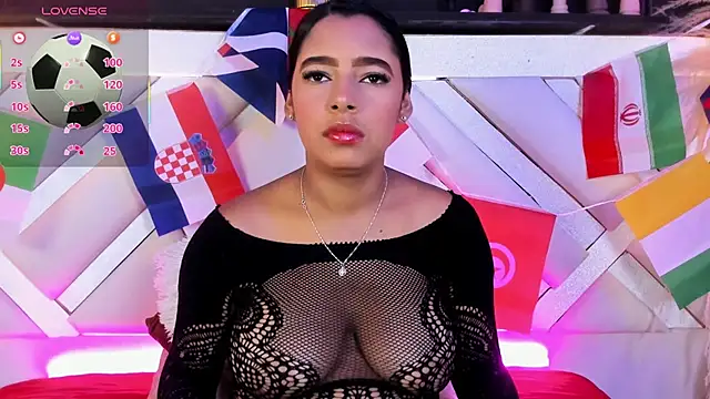 Zoe-Johnson  online show from July 12, 9:39 pm