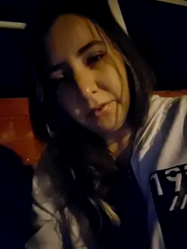 Snapshot of isabella_lovem chatting on June 9, 3:18 am isabella lovem online show from June 9, 3:18 am