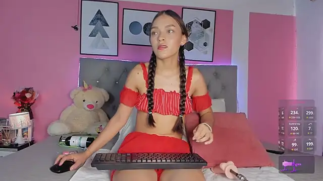 Snapshot of LunaStar- chatting on September 30, 12:32 pm LunaStar- online show from September 30, 12:32 pm