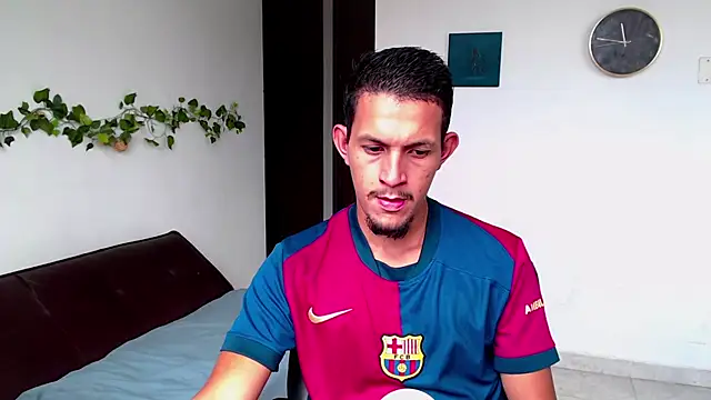 Snapshot of witherdick35 chatting on September 13, 5:13 pm witherdick35 online show from September 13, 5:13 pm