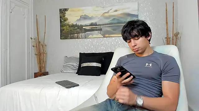 Snapshot of Tyler_durten chatting on September 21, 3:19 am Tyler durten online show from September 21, 3:19 am