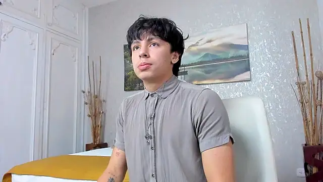 Snapshot of Tyler_durten chatting on November 9, 3:16 am Tyler durten online show from November 9, 3:16 am