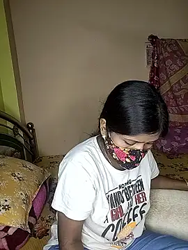 Love143A online show from January 9, 10:51 am