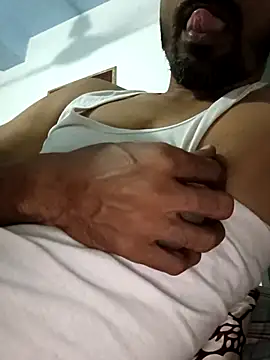 Snapshot of Mr_xxx007@xh chatting on September 30, 5:18 pm Mr xxx007xh online show from September 30, 5:18 pm