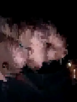 Snapshot of Mr_xxx007@xh chatting on November 28, 1:03 pm Mr xxx007xh online show from November 28, 1:03 pm