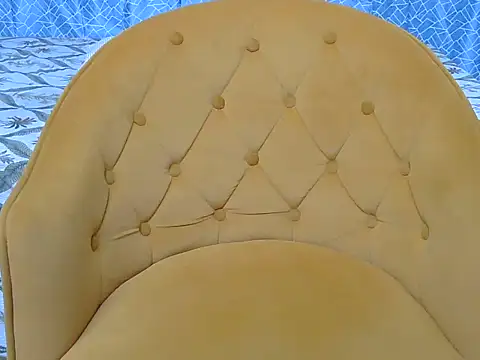 Snapshot of Its-ishikaa chatting on October 21, 3:51 am Its-ishikaa online show from October 21, 3:51 am