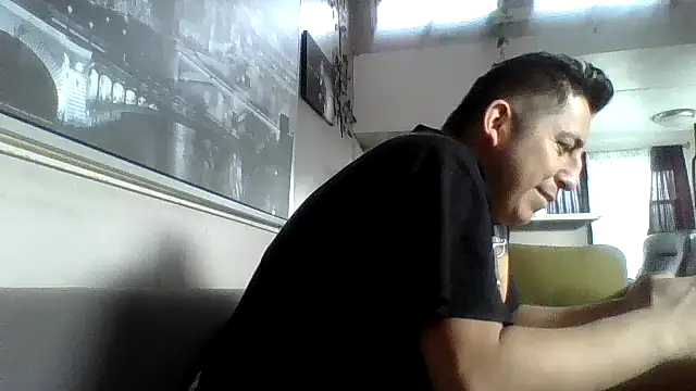 B3toBaby online show from November 17, 10:48 pm