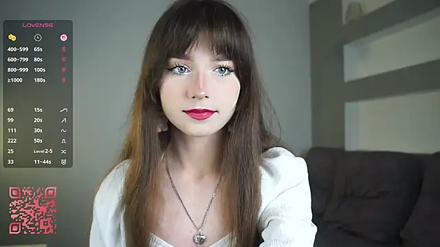 Snapshot of DreamyDaisy chatting on September 23, 4:43 pm DreamyDaisy online show from September 23, 4:43 pm
