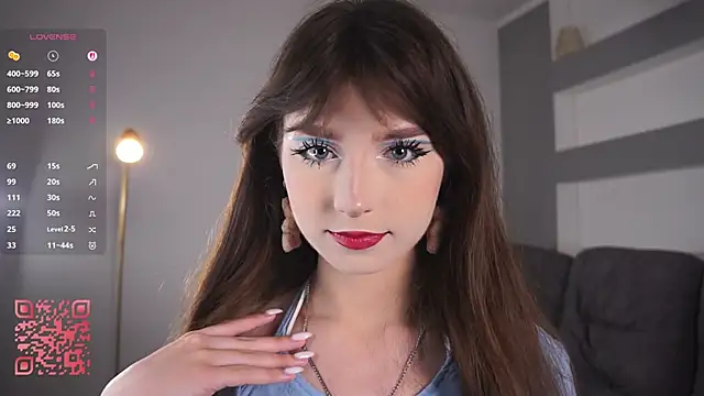 Snapshot of DreamyDaisy chatting on October 12, 6:18 pm DreamyDaisy online show from October 12, 6:18 pm