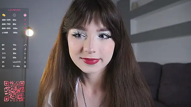 Snapshot of DreamyDaisy chatting on October 14, 7:36 pm DreamyDaisy online show from October 14, 7:36 pm