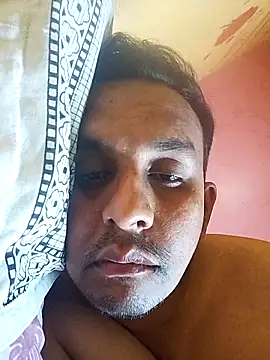 Snapshot of Nihaal17 chatting on November 20, 6:24 am Nihaal17 online show from November 20, 6:24 am