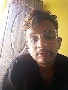 Snapshot of Nihaal17 chatting on November 22, 4:22 am Nihaal17 online show from November 22, 4:22 am