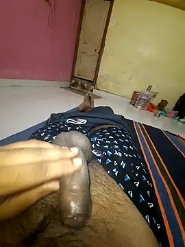 choot paglu online show from September 25, 3:21 am