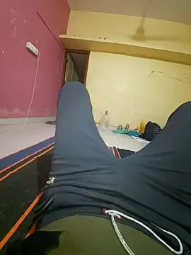 choot paglu online show from November 7, 1:44 pm