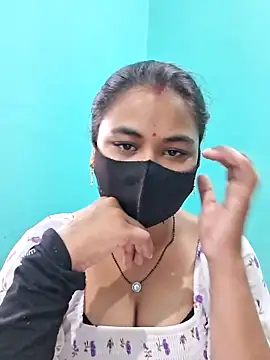 Snapshot of DivyaBhabhi69@xh chatting on June 19, 8:18 am DivyaBhabhi69xh online show from June 19, 8:18 am